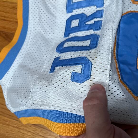 Michael Jordan Laney High School Jersey Size 56 Rare HTF True School Note Stains - Picture 10 of 11